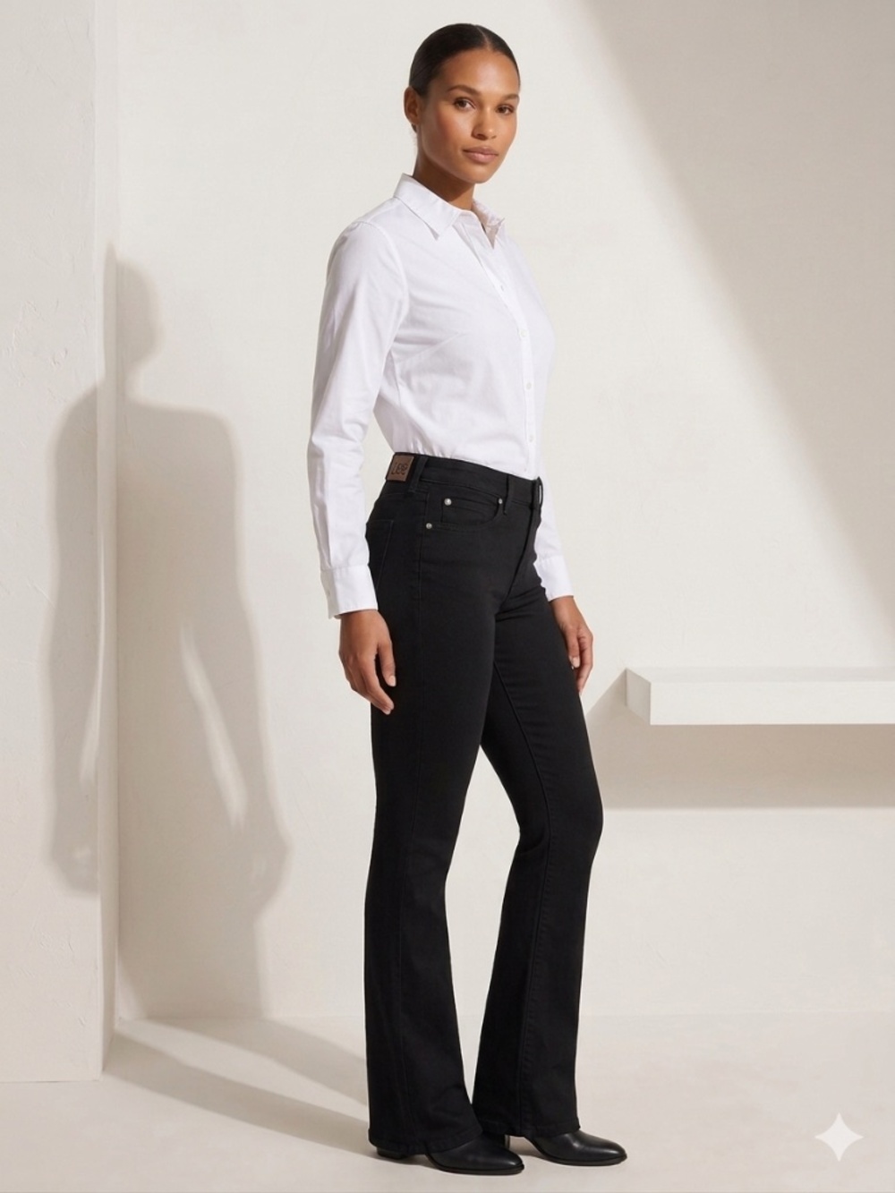 Black Lee Jeans Bootcut Size 6 Short